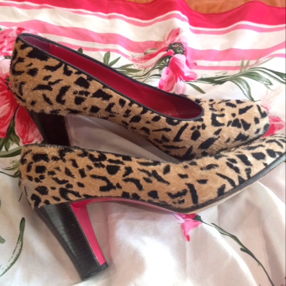 Emanuel Ungaro Leopard Print Pony Hair Pumps with Pink Accents